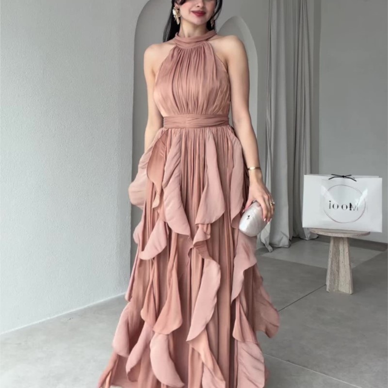 Maxi Dress Halter - Elegant Waist-Cinching Evening Maxi Dress Women