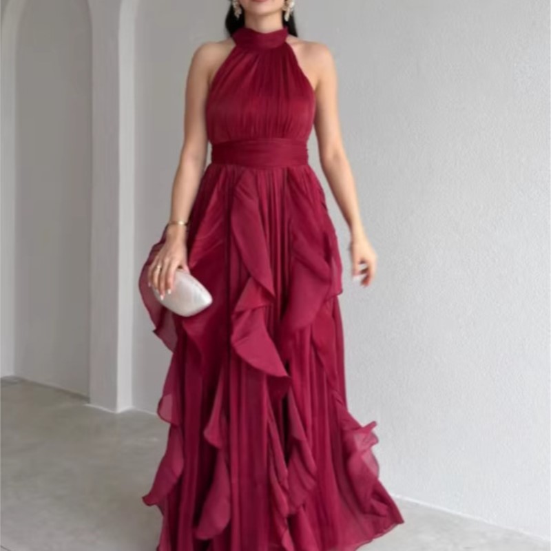 Elegant Waist-Cinching Evening - Maxi Dress Halter 评论和价格